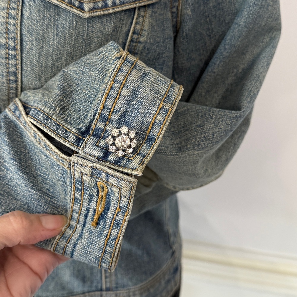 Inc Blue Rhinestone Button Lightweight Denim Jean… - image 3